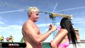 Milena Surfs Endless Waves Of Pleasure From Sunlight Fuck!