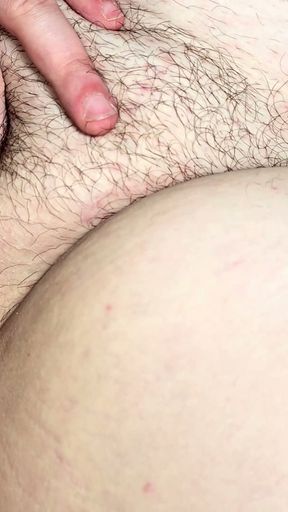 Huge clitoris I stimulate with my hands (Close up)   Clip 1