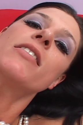 India Summer takes a huge cock