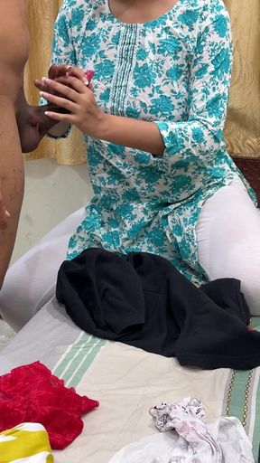 Sexy Bhabhi Devar Ne Flirting Krke Paata Liya Uske Baad Puri Raat Kiya Sex