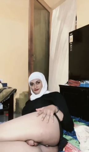 Crossdresser Indo