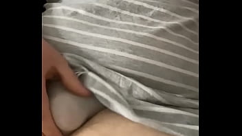 Another quick cumshot from Jasmine