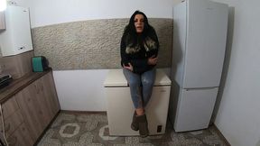 milfycalla- face fuck,deep-throat and sex while wearing a dirty down-jacket and uggs 220
