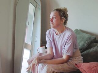 Large Butt Got Screwed & Spermed! Charlie Forde & Nick Strokes!