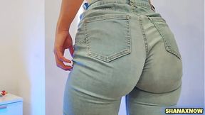 Big Butt&#x1F351; Shakes in Blue Jean Lust