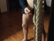 Sego il mio cazzone nella camera d'hotel