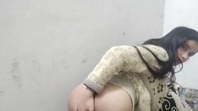 Muslim girlfriend ko call kar ke ghar pe bula kar jabar dasti pela