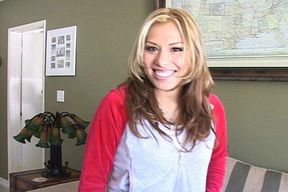 Explore Jennifer Luv Closely with XR Porn & WebXR