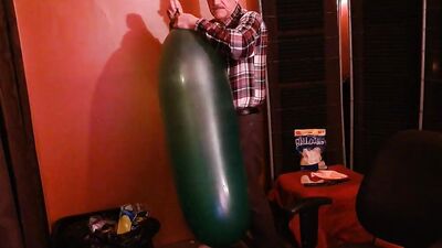 127) Big Blimp Balloon Inflate Pop Jerk and Cum