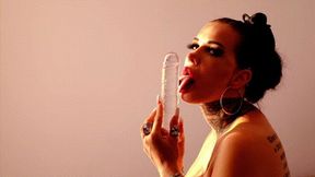 Alessa Milano urges you