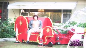 Risky nudity with raver cutie Malia