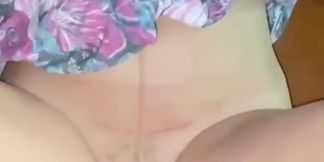 BOKEP INDO - Ngewe Istri Tetangga Diruang Tamu Rumahnya