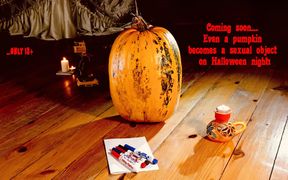 Rough Fucking in the Mouth of a Scary Pumpkin!