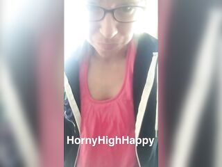Norah Nova's Hawt Stoner Smiles.
