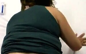 00 couple makes it hot in brasilia