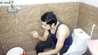 Desi Couple Bathroom sex