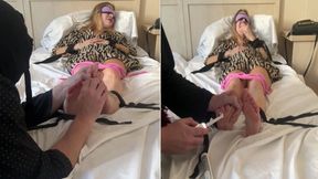 Strictly tickling my feet HD - MP4