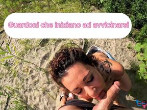 An Italian Couple Started Fucking Near a Nudist Beach and Put on a Show in Front of Voyeurs
