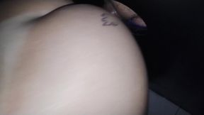 fui na casa de swing e aproveitei muito no gloriroly chupei muito pau e levei gozada na cara de desconhecidos com meu marido olhando tudo