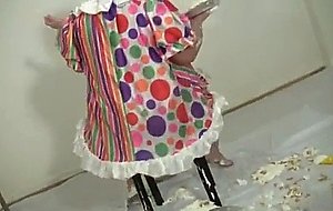 Messy clown
