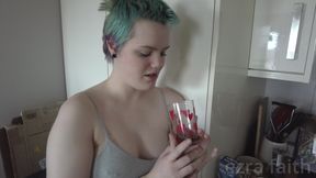 Showering Shrunken Stepdaddy in My Piss with a Shrinking Potion! HD Mp4