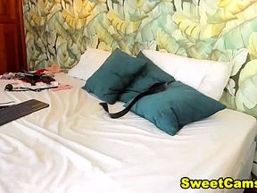 Broke Columbian couple in bed sucking and fucking hard