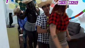 orgia na festa de arraial de sao joao 2024 com fernanda chocolate e nicole romanoff e joseph britadeira e o vagabundo e myke brazil