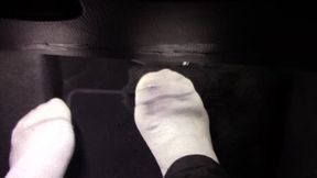 NYC FEET drives in socks and see his hot socks hit the pedals