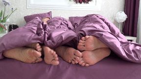 footsie under the blanket Victoria, Lory, Evelina FF