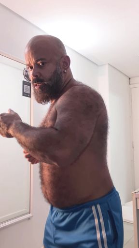 (raw Video) POV Naughtybearbr Vs You