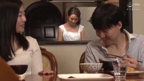 HOT JAPONESE MOTHER IN LAW 04800