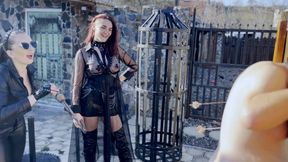 Aztec torment device - Restrained in the medieval stock