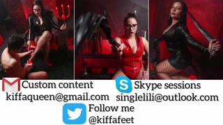 Goddess Kiffa - Exibicionism Dangling with sexy red stilettos - AMATEUR - CANDID - SOLES