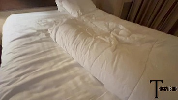TWO BBWS GET RAILED IN A SLEAZY MOTEL