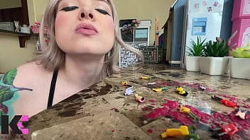 Giantess Destroys Tiny Population: Mouth focused Vore