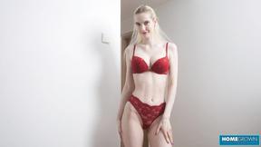 ”Blonde stunner Shina Ryen cheats just to have a good prick”