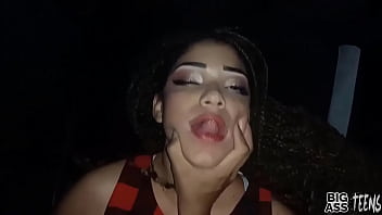 Me coge el novio de mi madrastra cuando nos quedamos solos en casa soy muy puta que lo convenzo para que me rompe mi co&ntilde_o Me coge el novio de mi madrastra cuando nos quedamos solos en casa soy