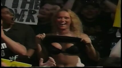 Busty WWE Fan Flashes Her Boobs for Triple H and DX (WWF Raw is War, July 20, 1998)