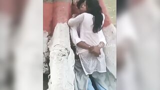 Indian Desi Girl's Hot Dance-Off in Bollywood Style