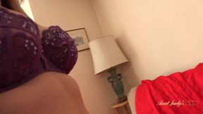 Buxom mommy Charlie Rae Gets A Creampie - Charlie rae