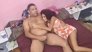 Karina mello Jovem magra com menos de 50kg sendo arrombada