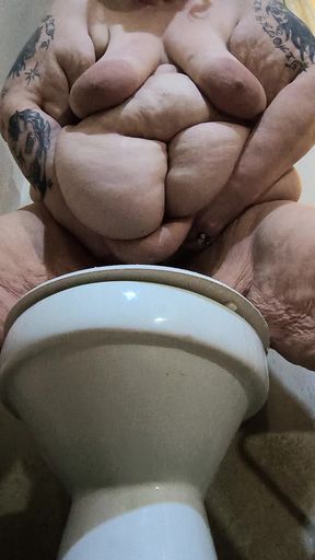 Omg Daddys Princess Pissed on His Cock and Damn She Pisses Alot