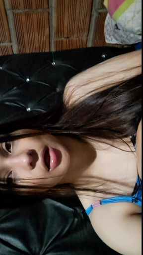 India Shows off Tits and Her Rich Pussy