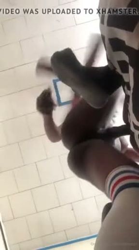 Ebony Ts digging his bussy out with her big fat black cock