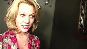 ashley coda deep throats big cock glory hole cumshot