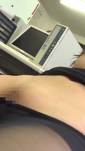 Black Pantyhose Boss - Her Teasing Panty Flash Turns Into Stress-relief Sex - Cut3