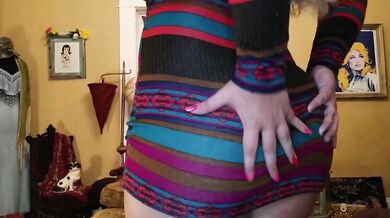 Kyla Bloom in a tight dress shakes her chubby PAWG ass raw