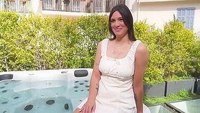 Laury 27 Years Old Burns With Hard Desires