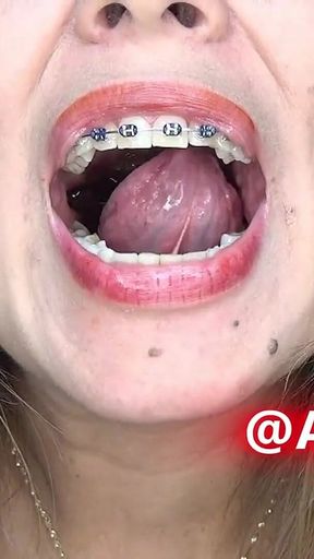 I Swallowed Big Long Gummi Worms!!