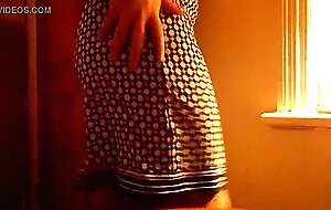 Phat ass fishnet geordie slut shaking ass